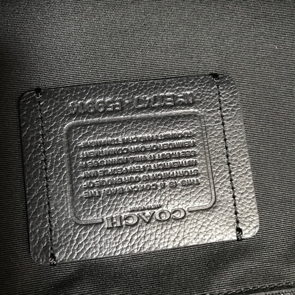 $550 NWT COACH CHARLES Signature Camo F59914 - Picture 7 of 8